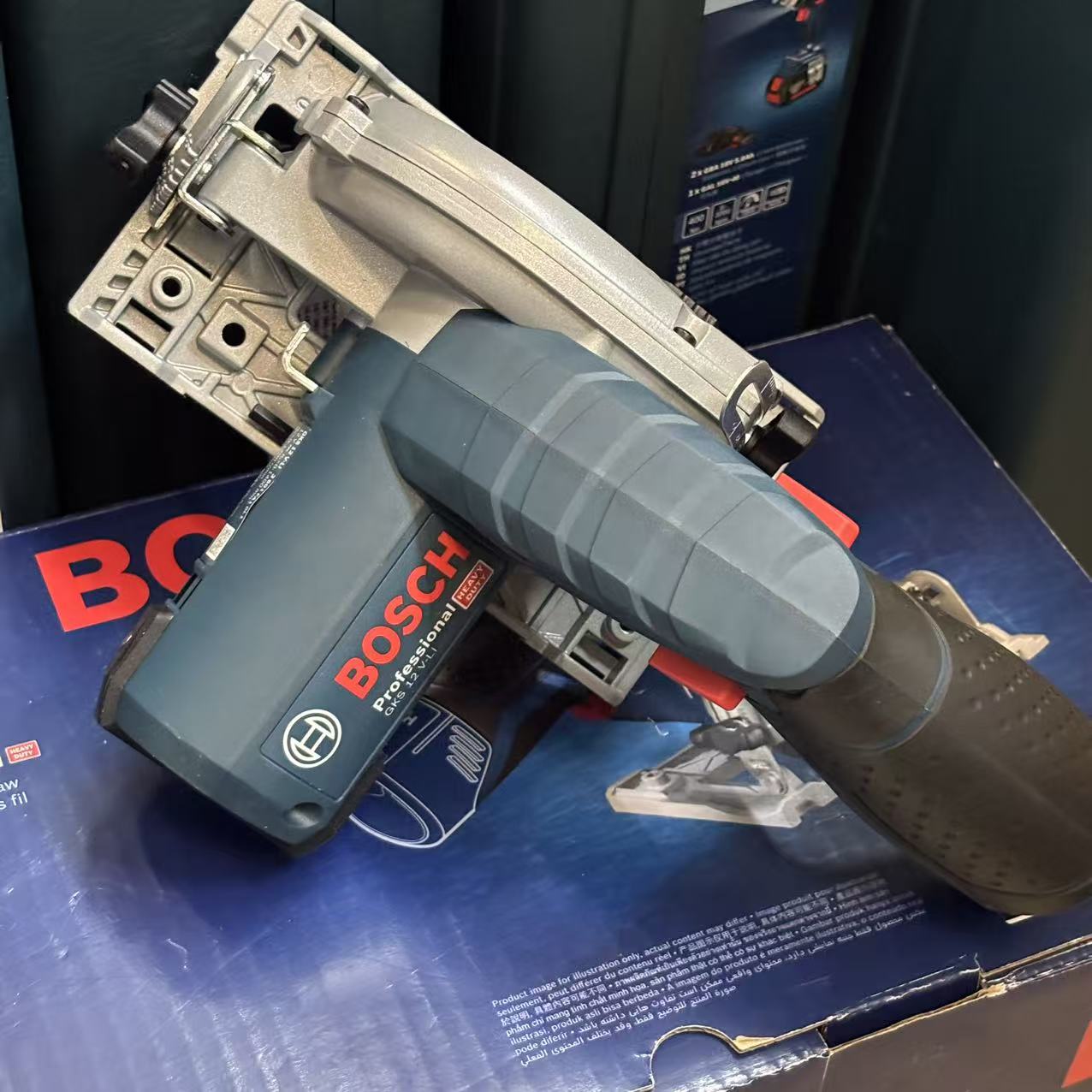 Circular Saw Cordless - منشار دائري كهربائي لاسلكي BOSCH GKS